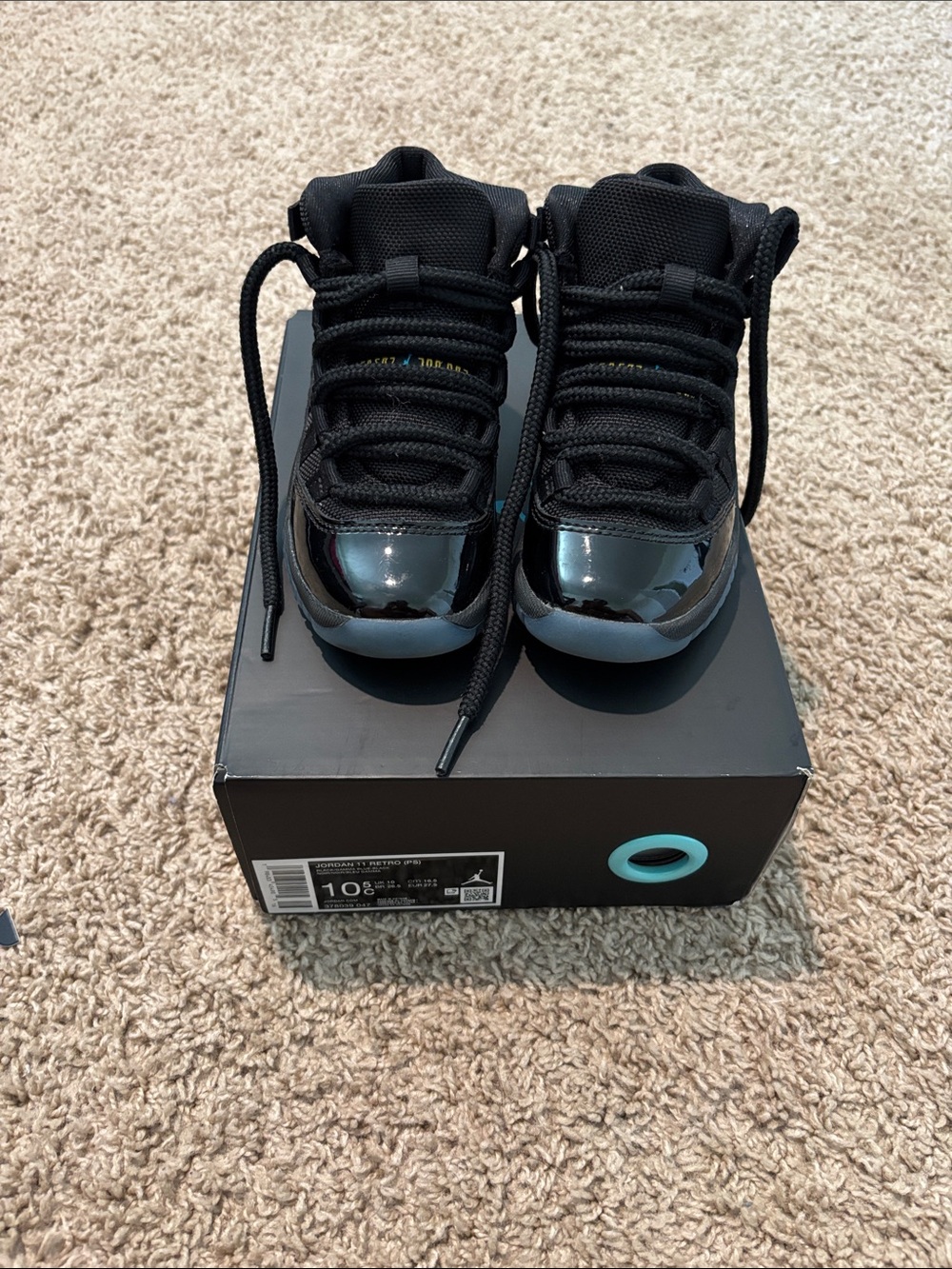Jordan Kids Black High-Top Sneakers with Glossy Toe